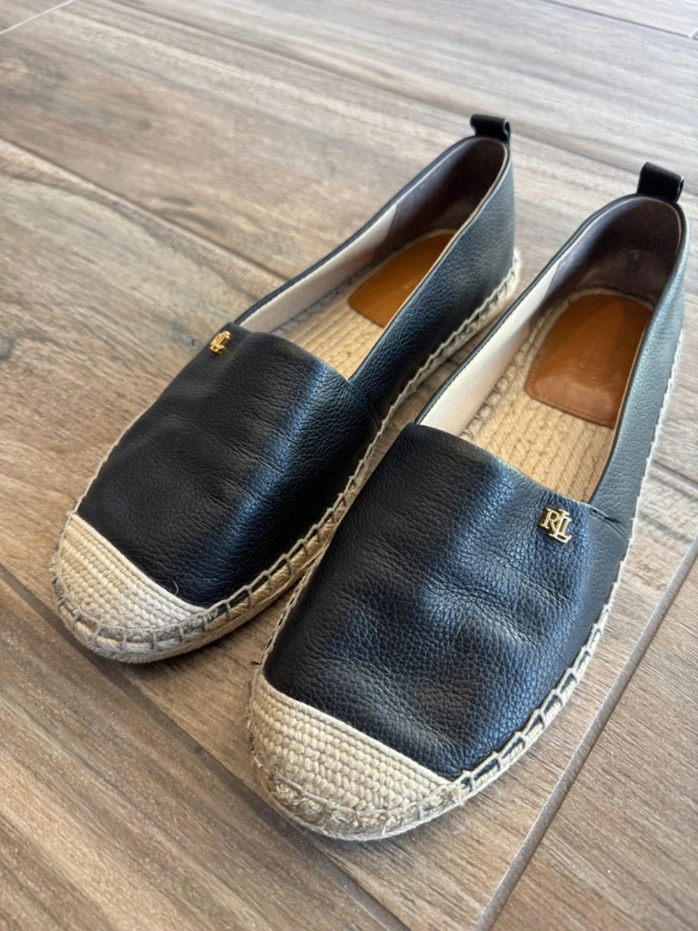 Ralph Lauren Black Leather Espadrille Slip-ons. Women’s size 9 - Picture 2 of 11